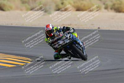 media/Oct-08-2022-SoCal Trackdays (Sat) [[1fc3beec89]]/Turn 10 (945am)/